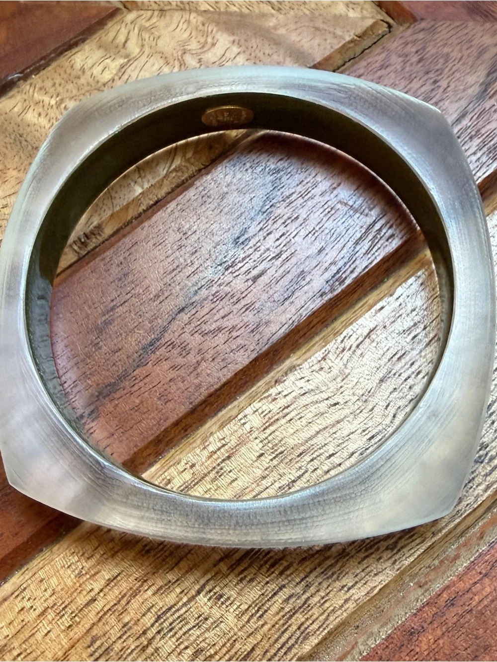 ALEXIS BITTAR Hand Carved Lucite Bangle BRACELET stackable